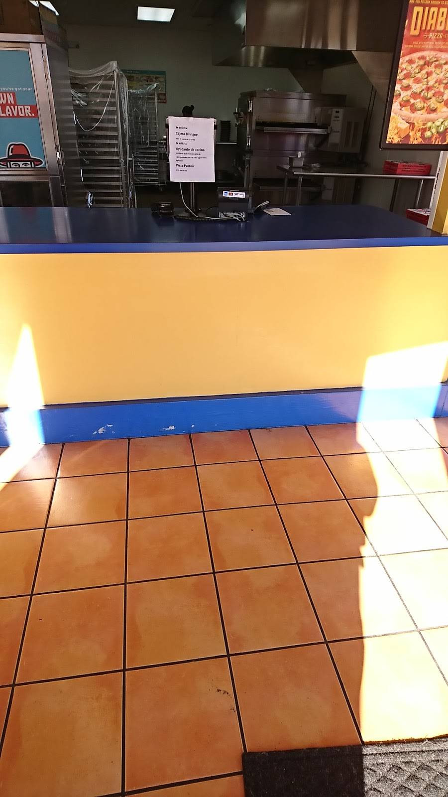 Pizza Patron | meal takeaway | 13505 Montfort Pl #200, Dallas, TX 75240, USA | 9723879191 OR +1 972-387-9191