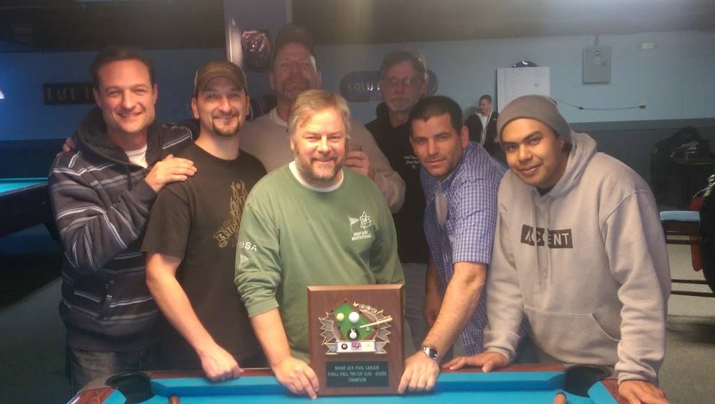 Union Station Billiards | restaurant | 272 St John St, Portland, ME 04102, USA | 2078993693 OR +1 207-899-3693