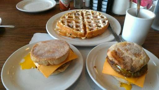 UJs Restaurant | restaurant | 7628 Pacific Ave, Stockton, CA 95207, USA | 2099572081 OR +1 209-957-2081