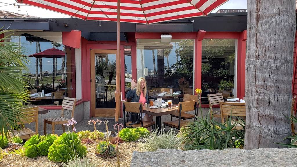 Santa Barbara FisHouse | restaurant | 101 E Cabrillo Blvd, Santa Barbara, CA 93101, USA | 8059662112 OR +1 805-966-2112