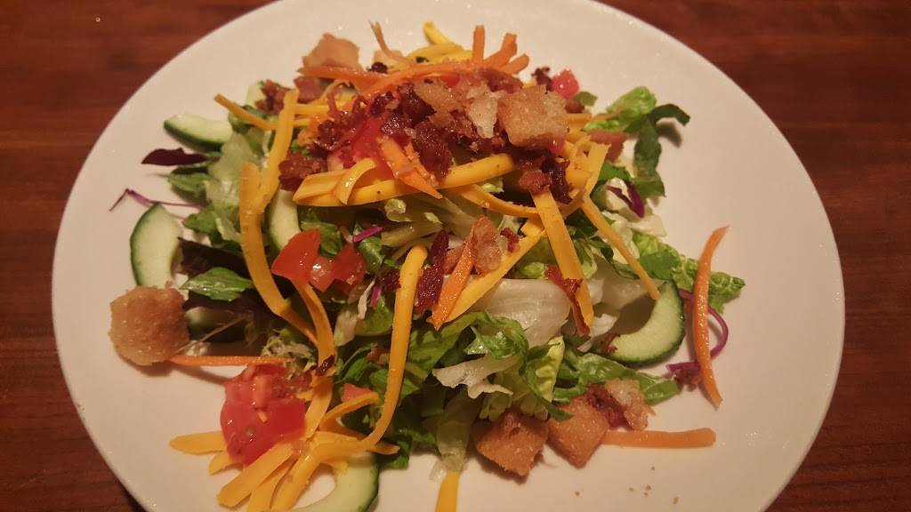 J. Alexanders Redlands Grill | restaurant | 4077 Lake Cook Rd, Northbrook, IL 60062, USA | 8475643093 OR +1 847-564-3093