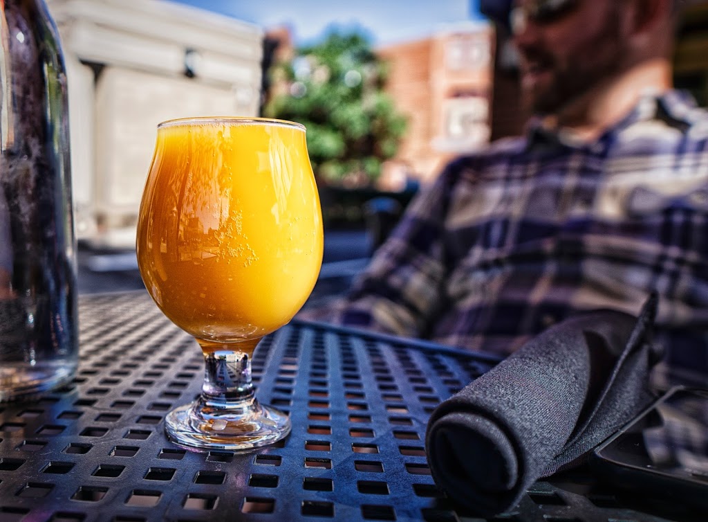 The Fish Friar | restaurant | 239 E Genesee St, Syracuse, NY 13202, USA | 3154683474 OR +1 315-468-3474