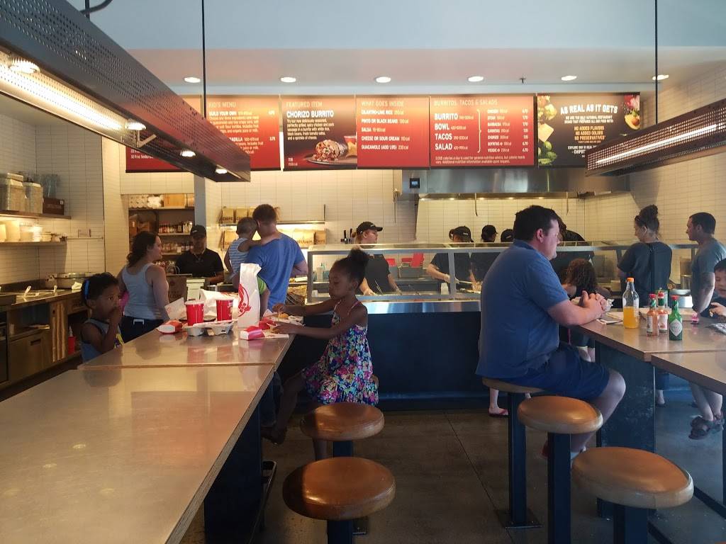 Chipotle Mexican Grill | restaurant | 9687 NE Cascades Pkwy, Portland, OR 97220, USA | 5032873117 OR +1 503-287-3117