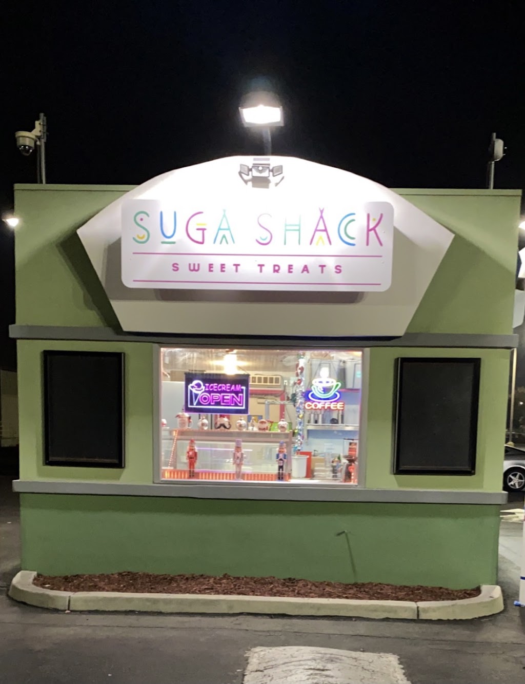Suga Shack | cafe | 7695 White Ln, Bakersfield, CA 93309, USA | 6613352970 OR +1 661-335-2970