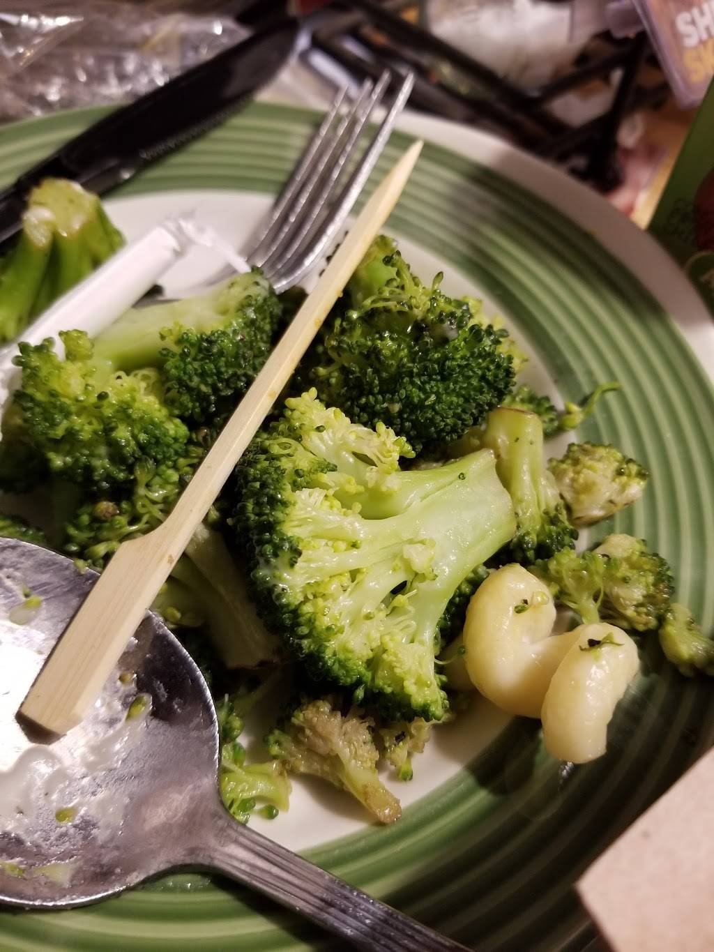 Applebees Grill + Bar | restaurant | 1010 Mall Walk 1010 Mall Walk, West Dr, Yonkers, NY 10704, USA | 9143766222 OR +1 914-376-6222