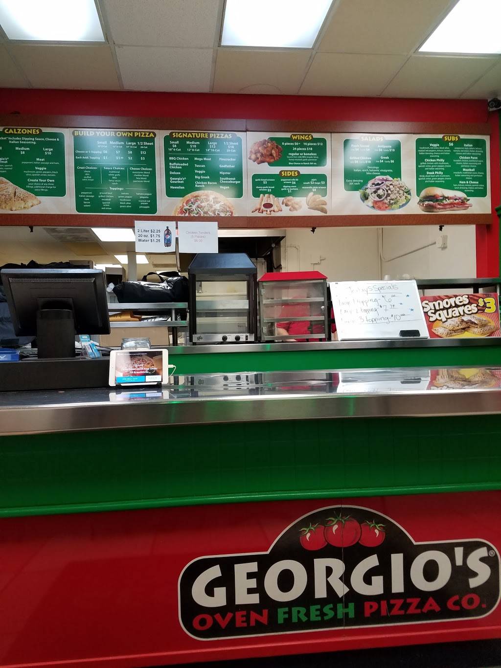 Georgios Oven Fresh Pizza Co | restaurant | 13804 Detroit Ave, Lakewood, OH 44107, USA | 2162210066 OR +1 216-221-0066