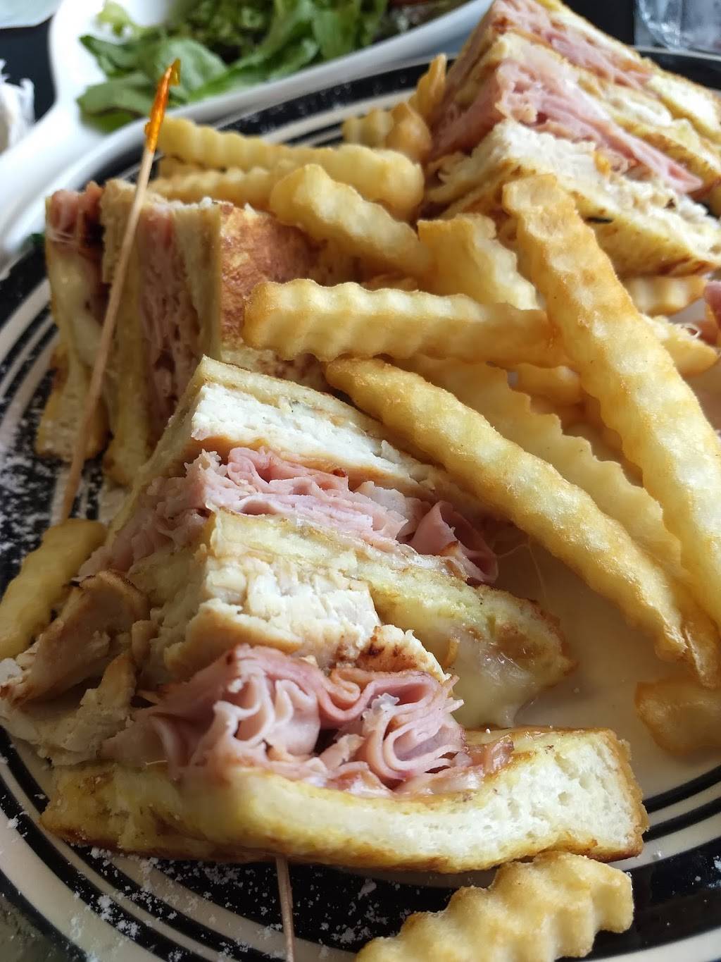 Happy Chef Restaurant | restaurant | 1506 US-27, Lake Placid, FL 33852, USA | 8634652443 OR +1 863-465-2443