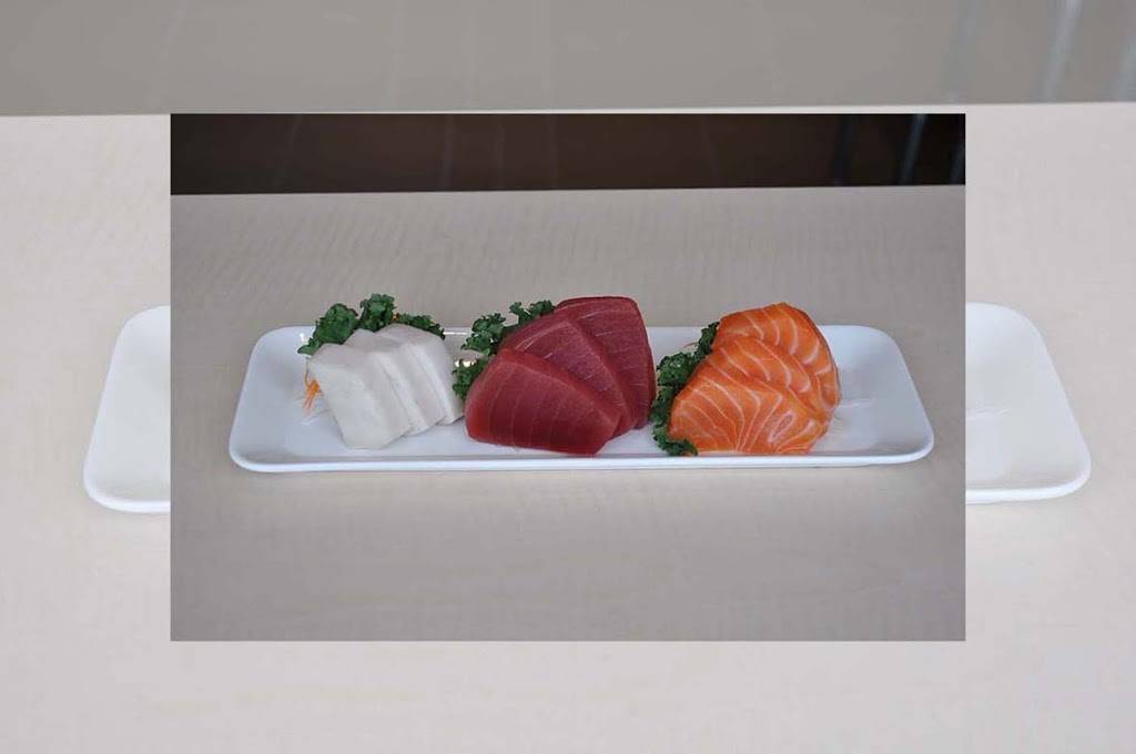 California Roll | meal delivery | 1634 Bayview Ave, Toronto, ON M4S 1T3, Canada | 4163226668 OR +1 416-322-6668