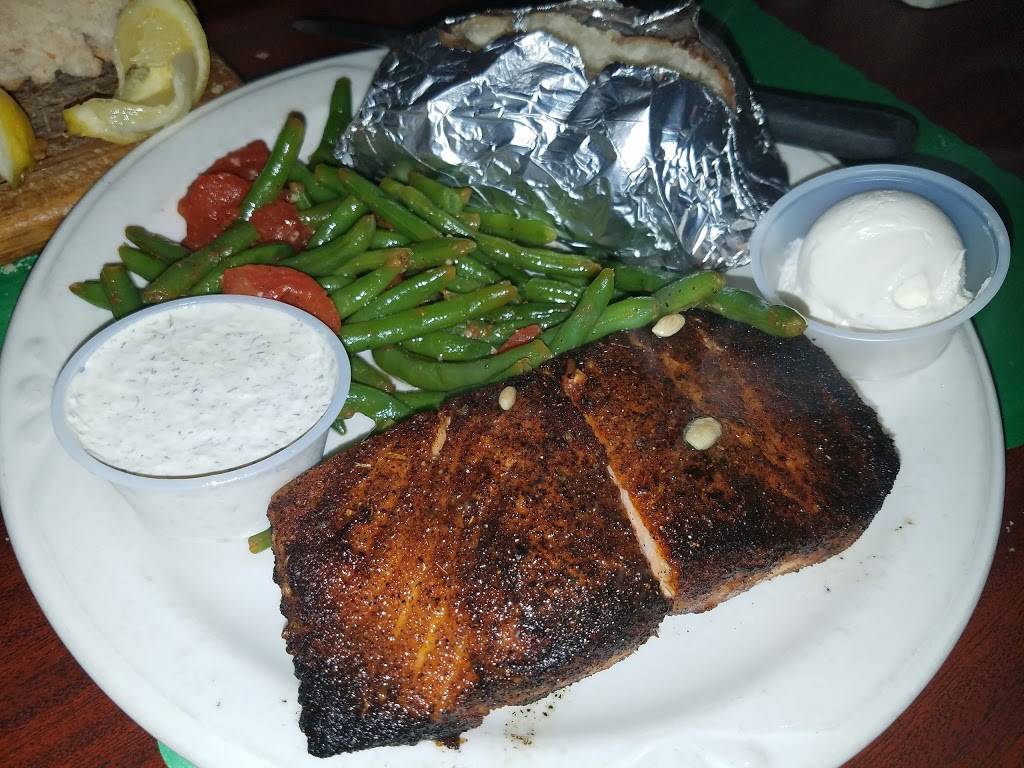 Lubys Pub & Steakhouse | restaurant | 6657 South St, Tinley Park, IL 60477, USA | 7086338240 OR +1 708-633-8240