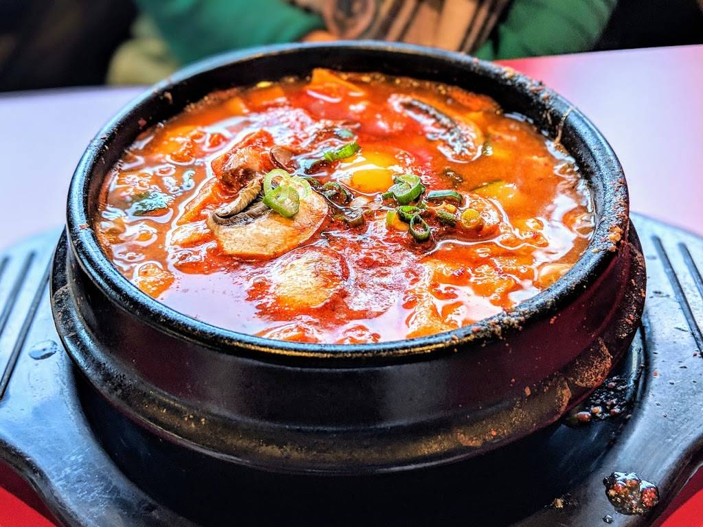 The Famous Owl of Minerva | restaurant | 129 Pedersen Dr Unit 4 & 5, Aurora, ON L4G 6V5, Canada | 9055037275 OR +1 905-503-7275