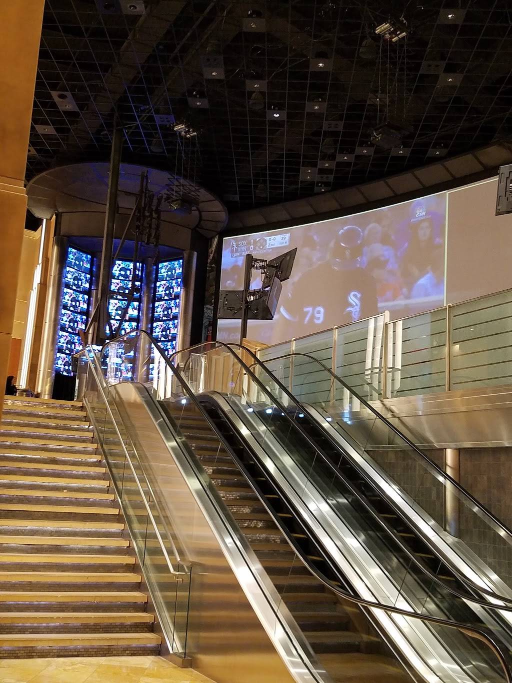 Final Cut Steakhouse | restaurant | 777 Hollywood Blvd, Joliet, IL 60436, USA | 8884367737 OR +1 888-436-7737