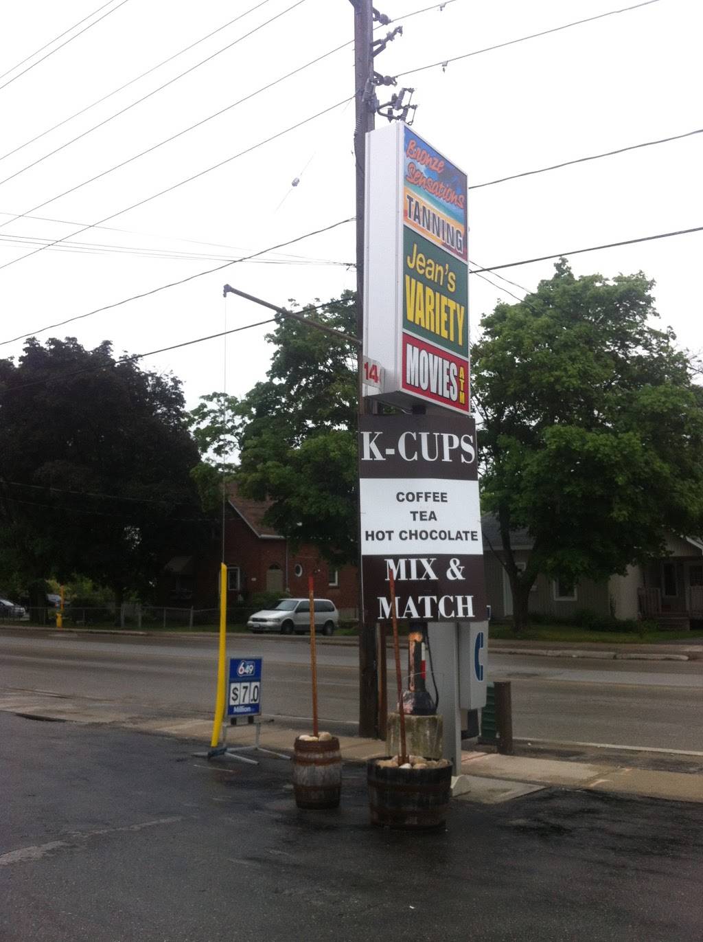 Jeans Variety | meal takeaway | 144 Burton Av, Barrie, ON L4N 2R8, Canada | 7057265224 OR +1 705-726-5224