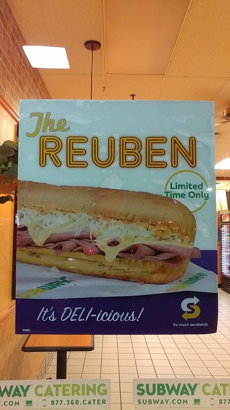 Subway Restaurants | restaurant | 1974 Middle Country Rd, Centereach, NY 11720, USA | 6319811504 OR +1 631-981-1504