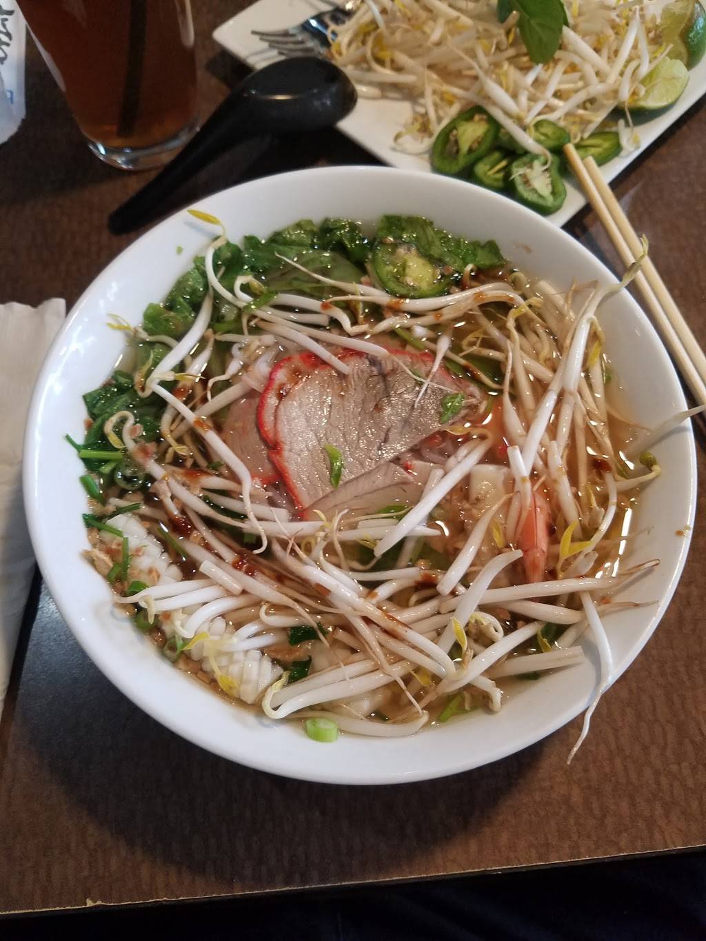 Ipho Noodle House | restaurant | 3005 W Lake Mary Blvd Ste 108, Lake Mary, FL 32746, USA | 3213634713 OR +1 321-363-4713