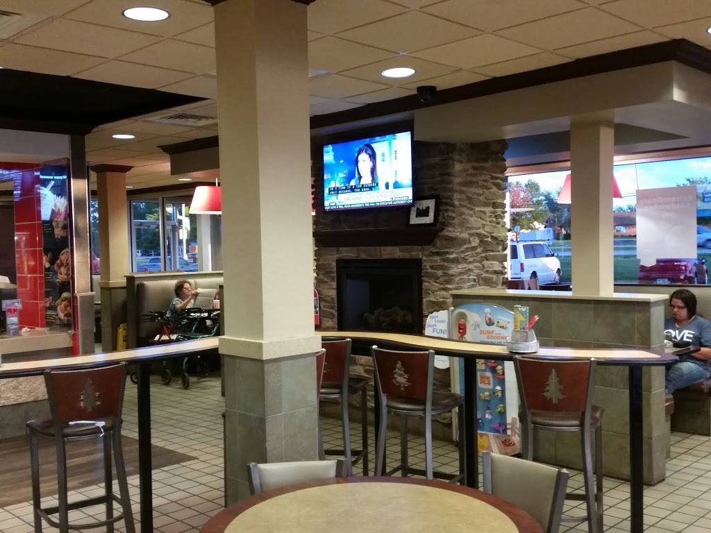 McDonalds | cafe | 1206 Indiana Ave, St Marys, OH 45885, USA | 4193948833 OR +1 419-394-8833