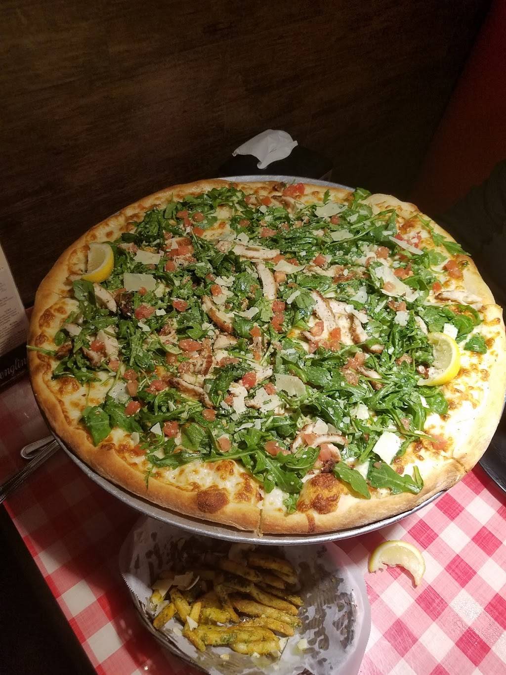 Tomasinos Pizza III | restaurant | 920 International Pkwy #1016, Lake Mary, FL 32746, USA | 4073337499 OR +1 407-333-7499