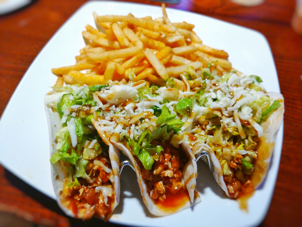 East Coast Wings + Grill | restaurant | 9711 Northlake Centre Pkwy, Charlotte, NC 28216, USA | 7044944174 OR +1 704-494-4174