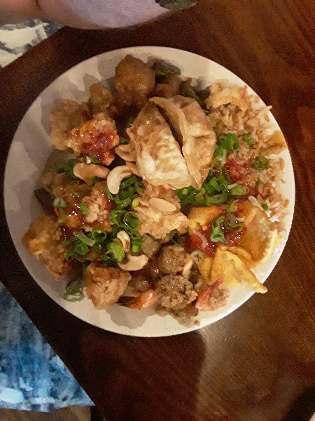 Diamond Head Restaurant | restaurant | 1214 Porter Wagoner Blvd, West Plains, MO 65775, USA | 4172564888 OR +1 417-256-4888