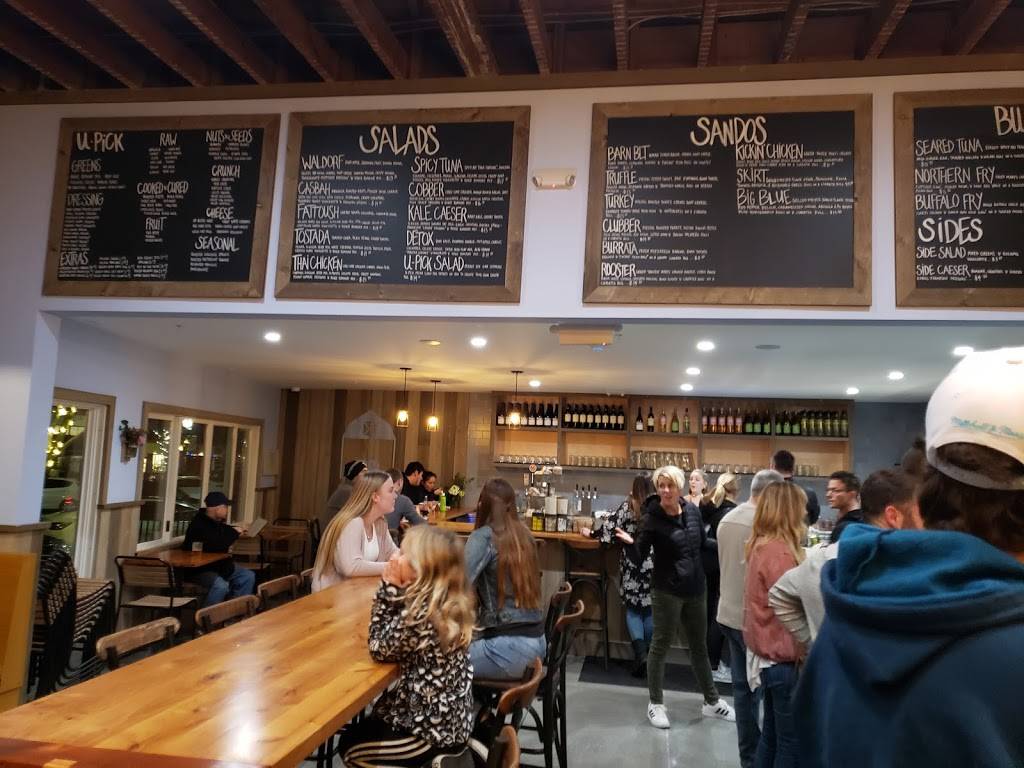 Blue Barn | restaurant | 819 Grant Ave, Novato, CA 94945, USA | 4158956577 OR +1 415-895-6577