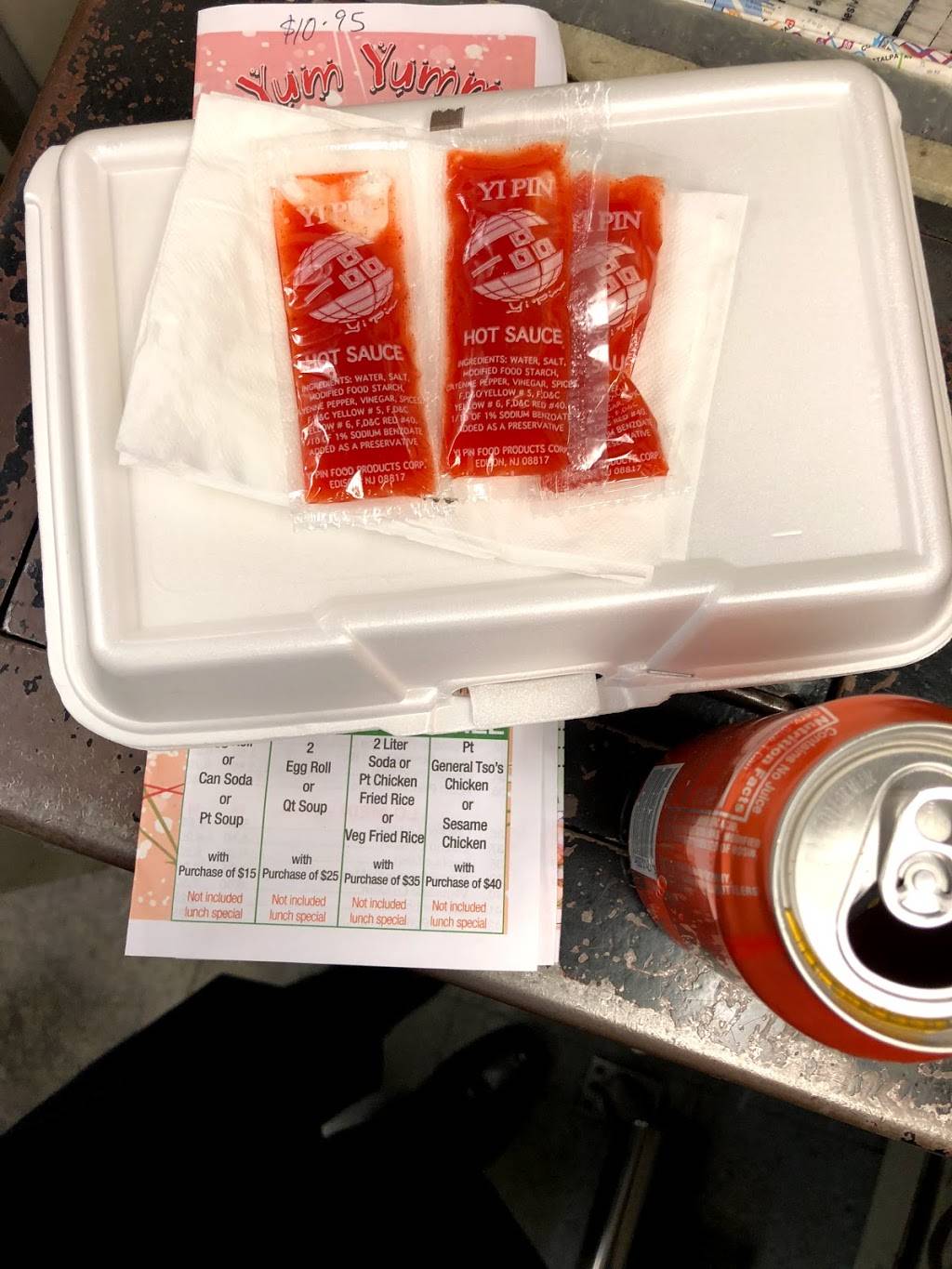 Yum Yummy | restaurant | 1624 East 16th Street, Brooklyn, NY 11229, USA | 7183766688 OR +1 718-376-6688