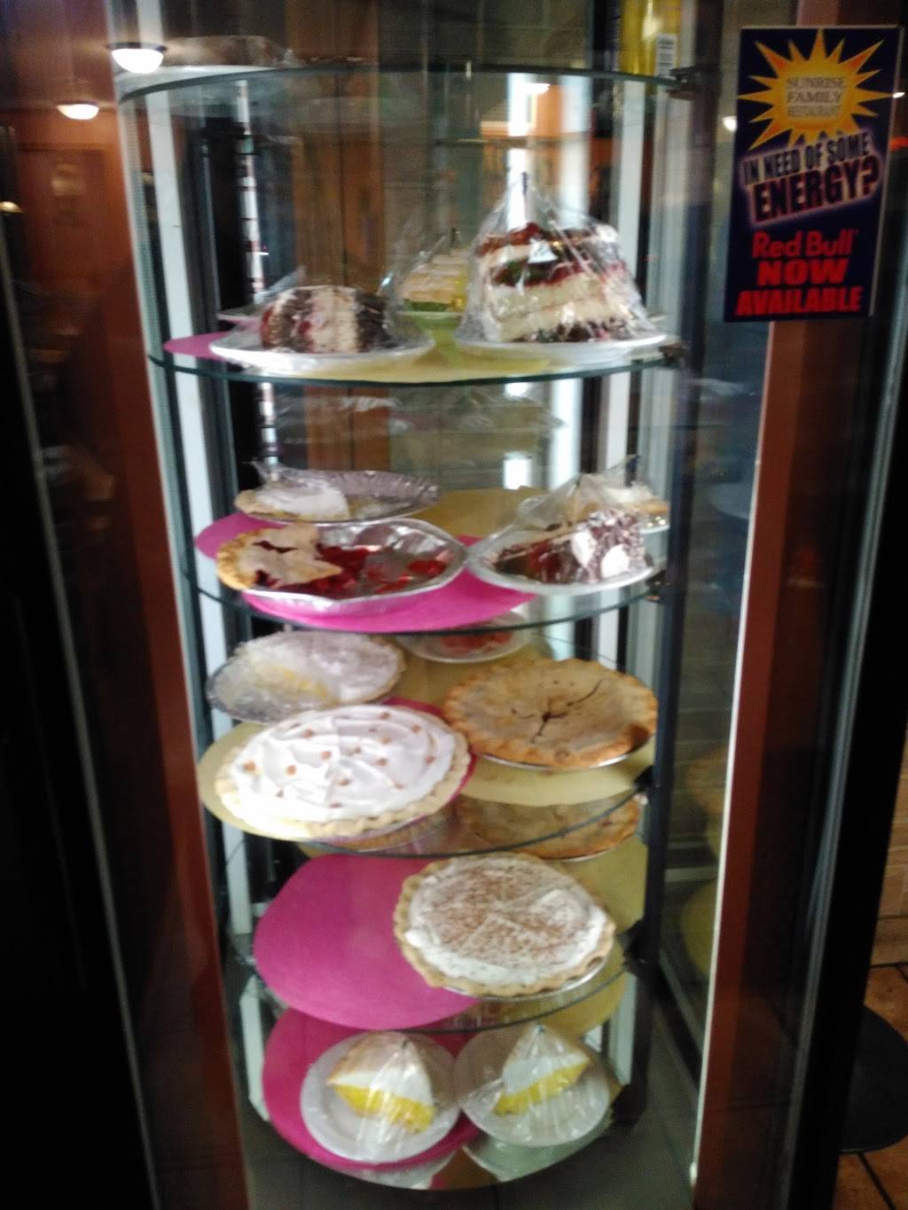 Sunrise Family Restaurant | restaurant | 1052 W Main St, Stoughton, WI 53589, USA | 6088771930 OR +1 608-877-1930