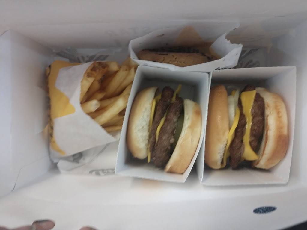 Carls Jr. #888 | meal takeaway | 24901 Alicia Pkwy, Laguna Hills, CA 92653, USA | 9499513043 OR +1 949-951-3043