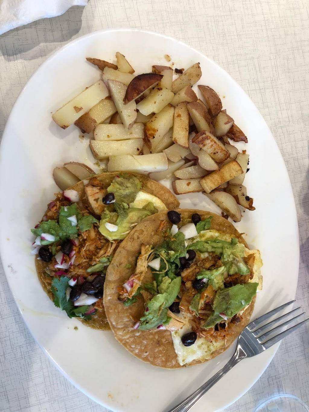 Annas House | restaurant | 6601 N Newburgh Rd, Westland, MI 48185, USA | 7342285361 OR +1 734-228-5361