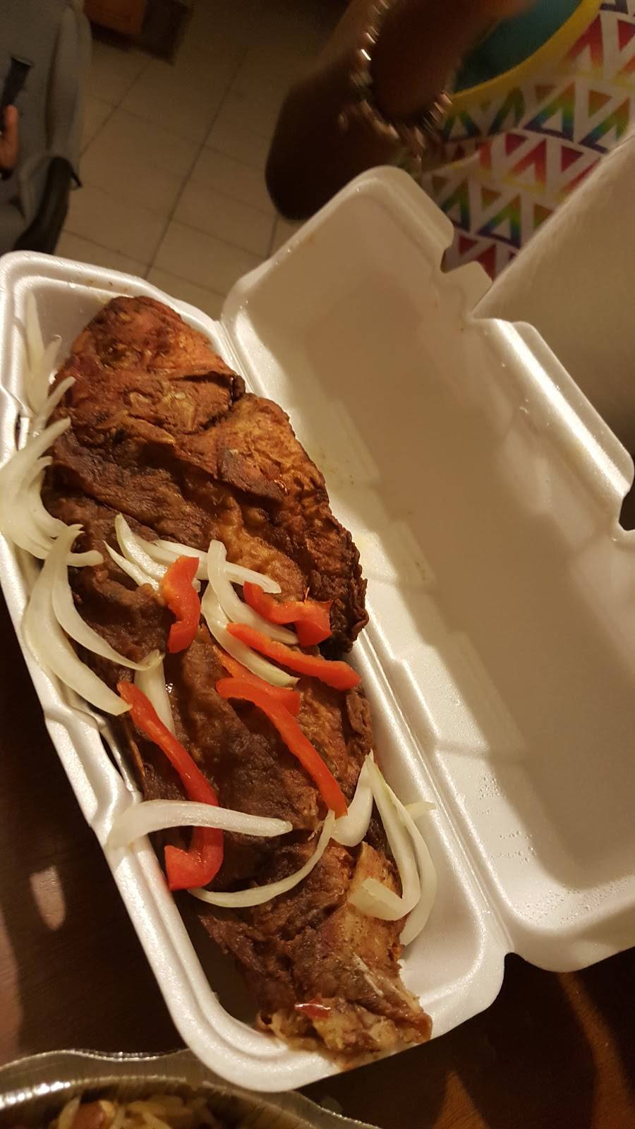 Milahs Cuisine | restaurant | 252 Lindley St, Bridgeport, CT 06606, USA | 2035720880 OR +1 203-572-0880