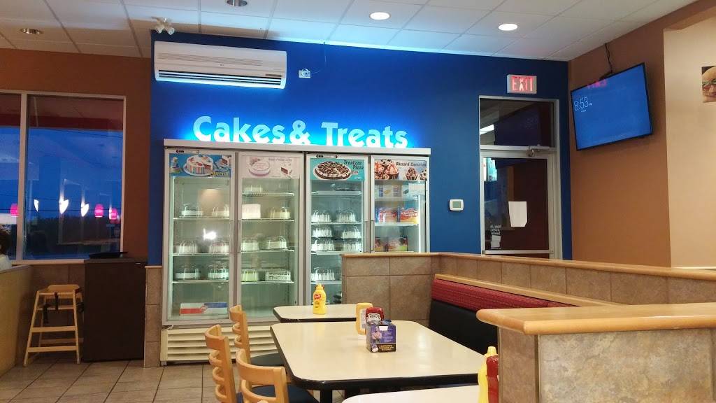 Dairy Queen Grill & Chill | restaurant | 582 Main St S, Alexandria, ON K0C 1A0, Canada | 6135253351 OR +1 613-525-3351