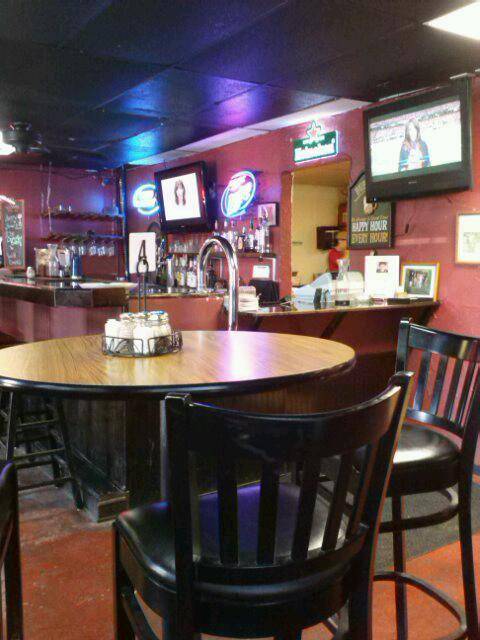 Venice Pizza & Pasta | restaurant | 3813, 412 FM718, Newark, TX 76071, USA | 8174892818 OR +1 817-489-2818