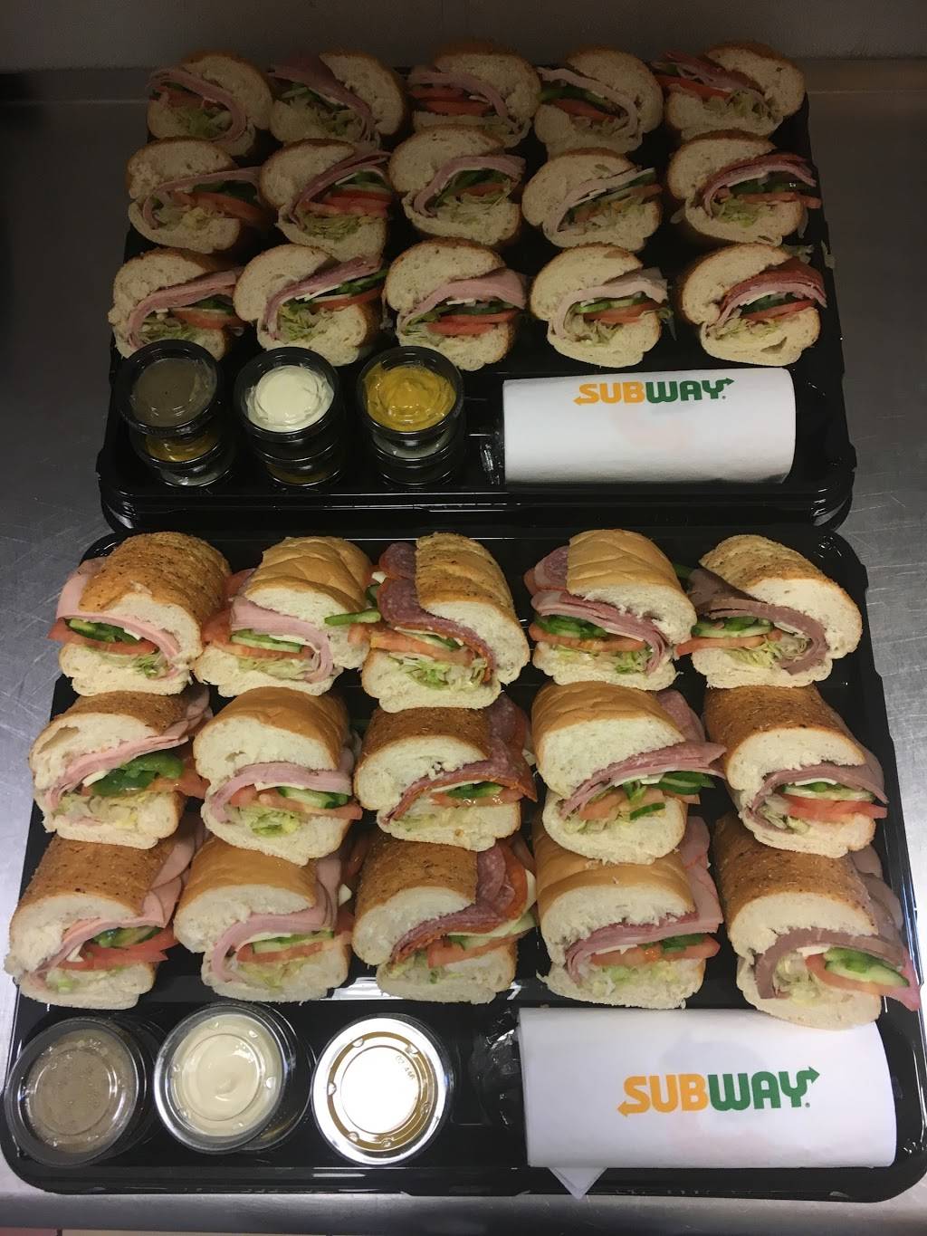 Subway | restaurant | Cachet Village, 735 Markland St Unit #10, Markham, ON L6C 0G6, Canada | 9058870900 OR +1 905-887-0900