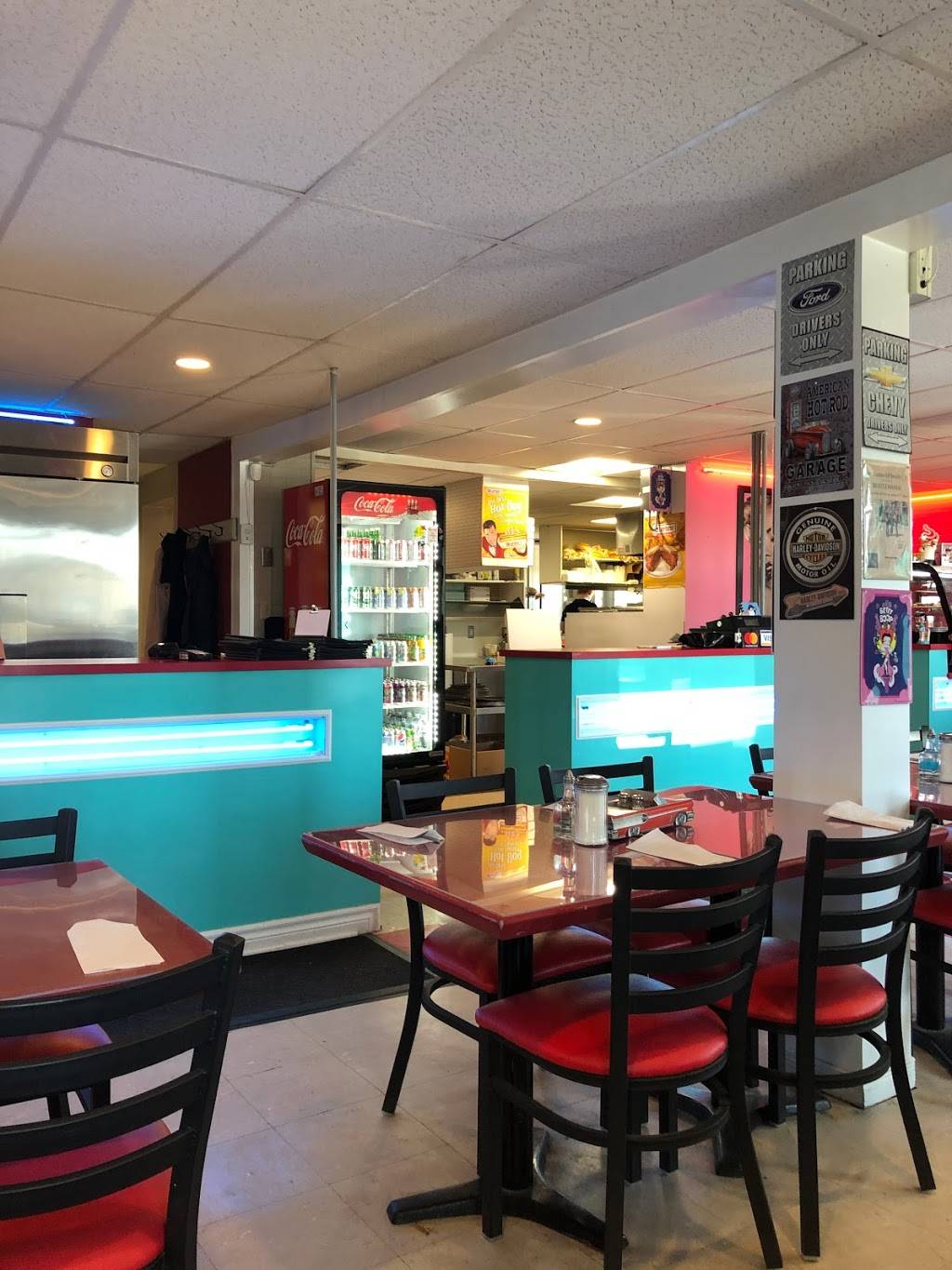 Rockn Rondas Diner & Pizzeria | restaurant | 3330 Main St, Avonmore, ON K0C 1C0, Canada | 6133462857 OR +1 613-346-2857