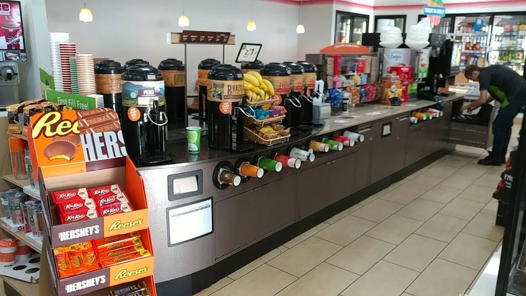 7-Eleven | bakery | 3275 S Main St, Harrisonburg, VA 22801, USA | 5404343702 OR +1 540-434-3702