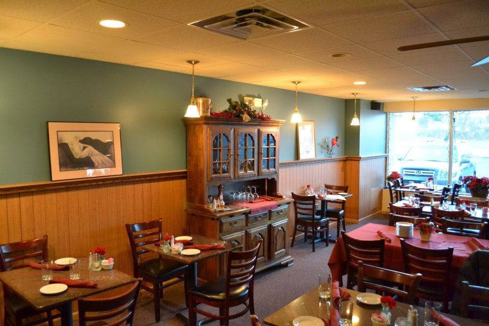 The New American Bistro | restaurant | 217 Morton Ave, Folsom, PA 19033, USA | 4844978111 OR +1 484-497-8111