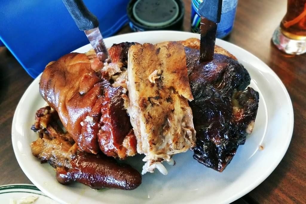 The Olde Heidelberg Restaurant Tavern & Motel | restaurant | 3006 Lobsinger Line, Heidelberg, ON N0B 2M1, Canada | 5196994413 OR +1 519-699-4413