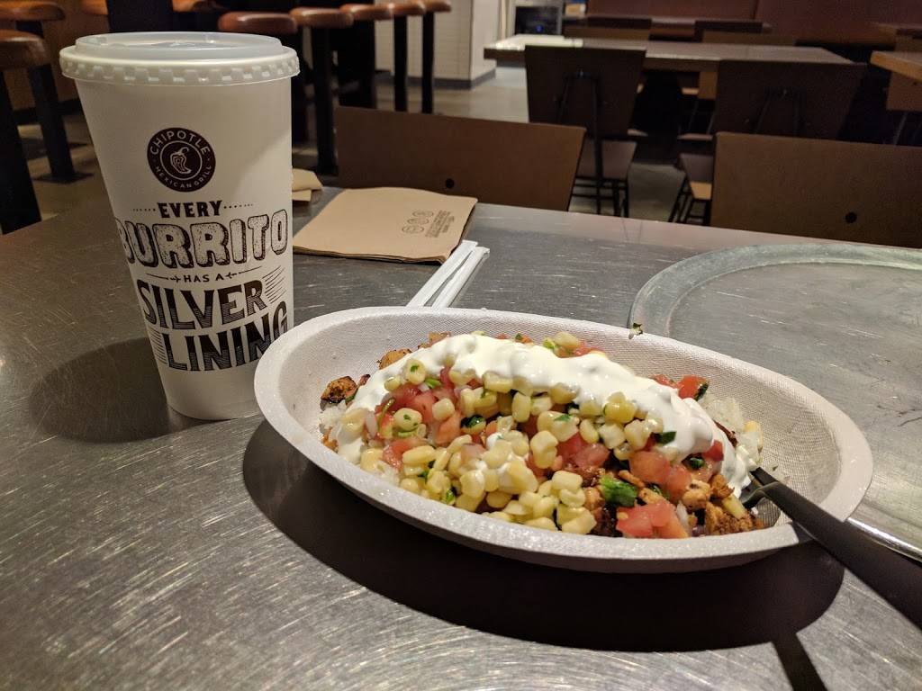 Chipotle Mexican Grill | restaurant | 13920 Old St Augustine Rd Ste 105, Jacksonville, FL 32258, USA | 9048869554 OR +1 904-886-9554