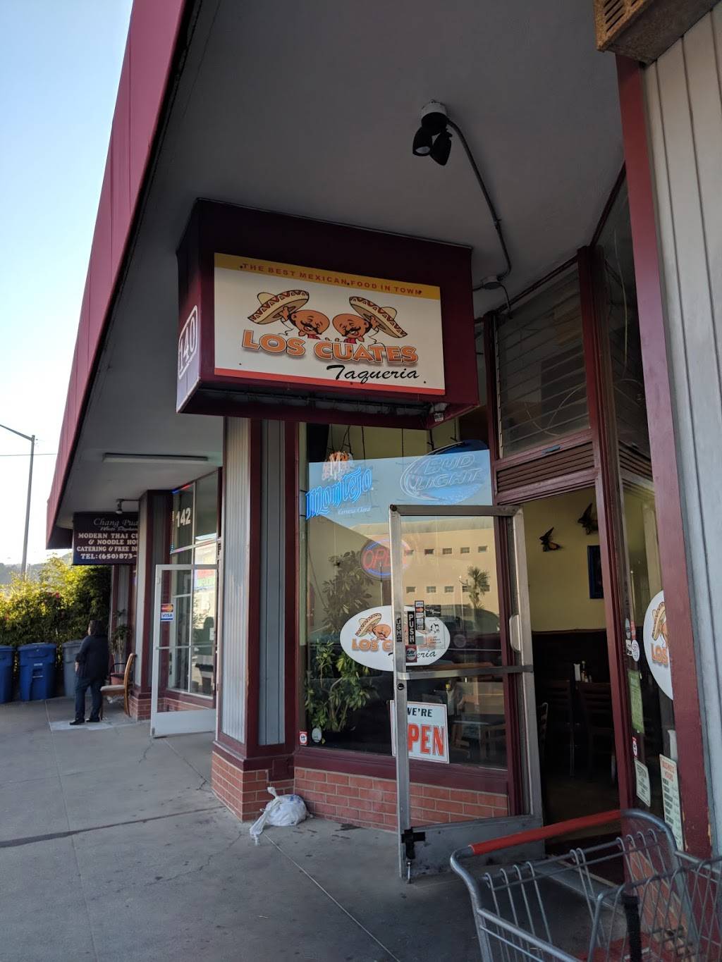 Los Cuates Taqueria | restaurant | 140 Hazelwood Dr, South San Francisco, CA 94080, USA | 6507458203 OR +1 650-745-8203