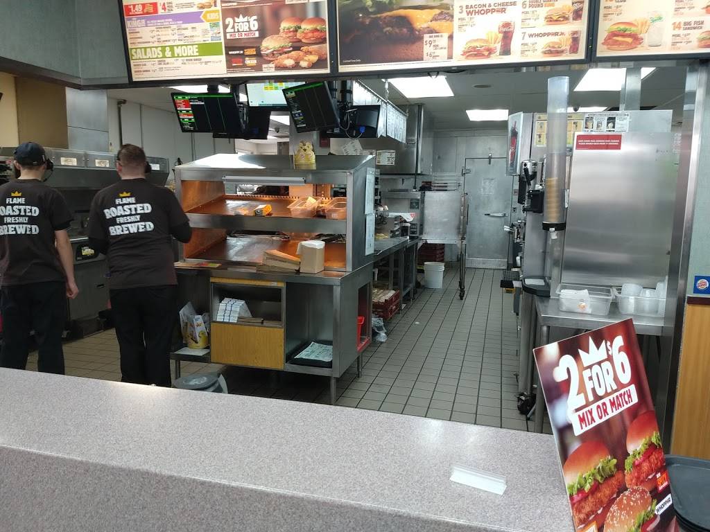 Burger King | restaurant | 8489 W Grand River Ave, Brighton, MI 48116, USA | 8102271676 OR +1 810-227-1676