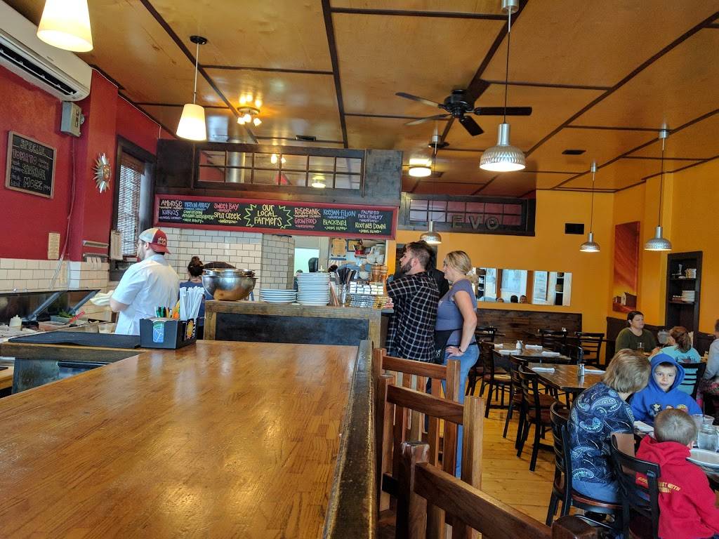 EVO Pizzeria | restaurant | 1075 E Montague Ave, North Charleston, SC 29405, USA | 8432251796 OR +1 843-225-1796