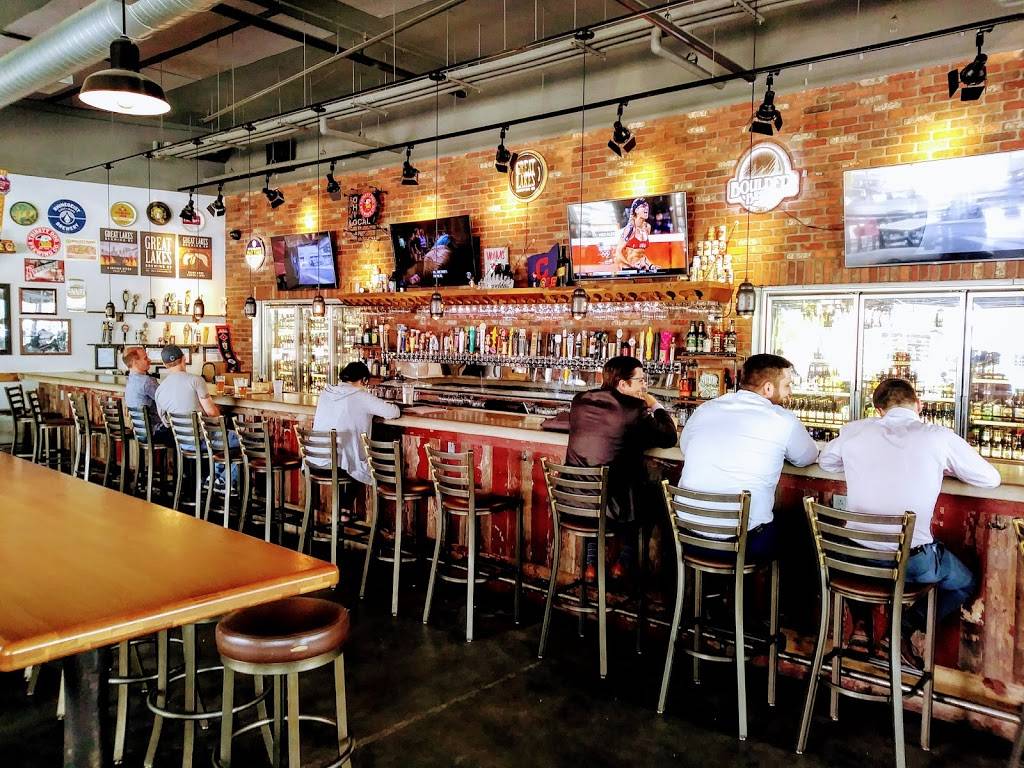 Beerhead Bar & Eatery - Cleveland Flats | restaurant | 1156 W 11th St, Cleveland, OH 44113, USA | 2166212000 OR +1 216-621-2000