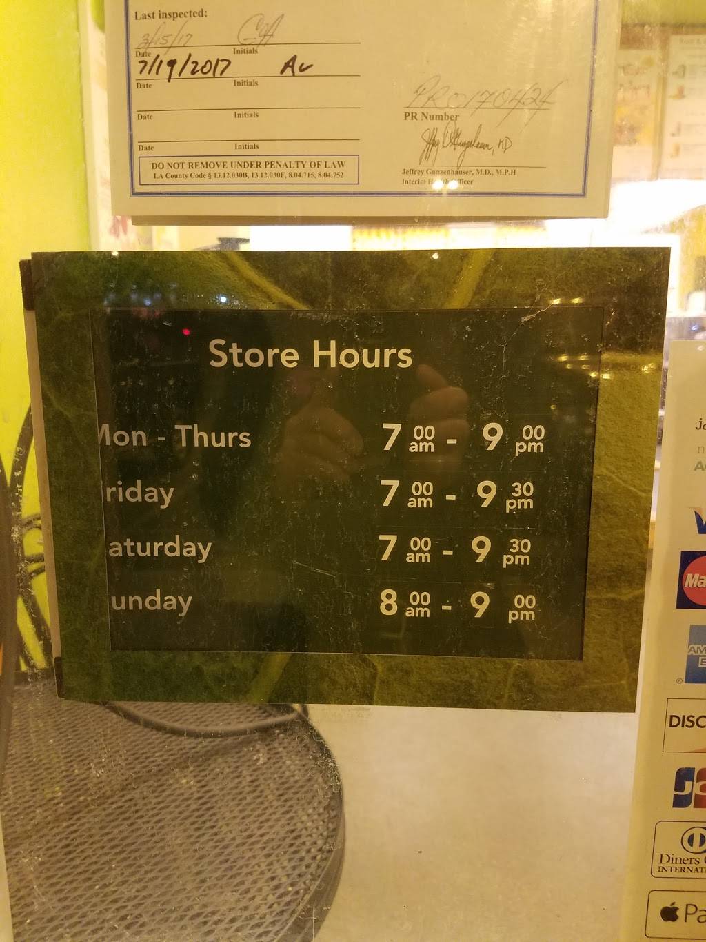 Jamba Juice Citrus Crossing | restaurant | 832 E Alosta Ave, Azusa, CA 91702, USA | 6263341268 OR +1 626-334-1268