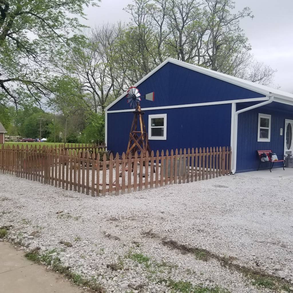 Sisters Farmhouse Cafe | restaurant | 506 Elberta Ave, Porter, OK 74454, USA | 9184832233 OR +1 918-483-2233