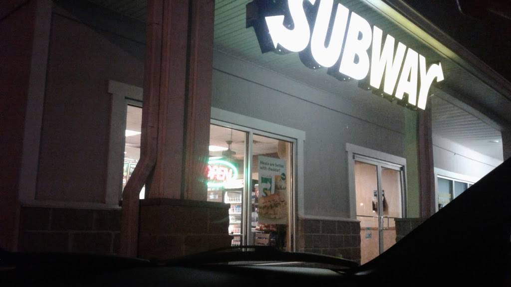 Subway | restaurant | 502 US-321, Lenoir City, TN 37771, USA | 8659886789 OR +1 865-988-6789