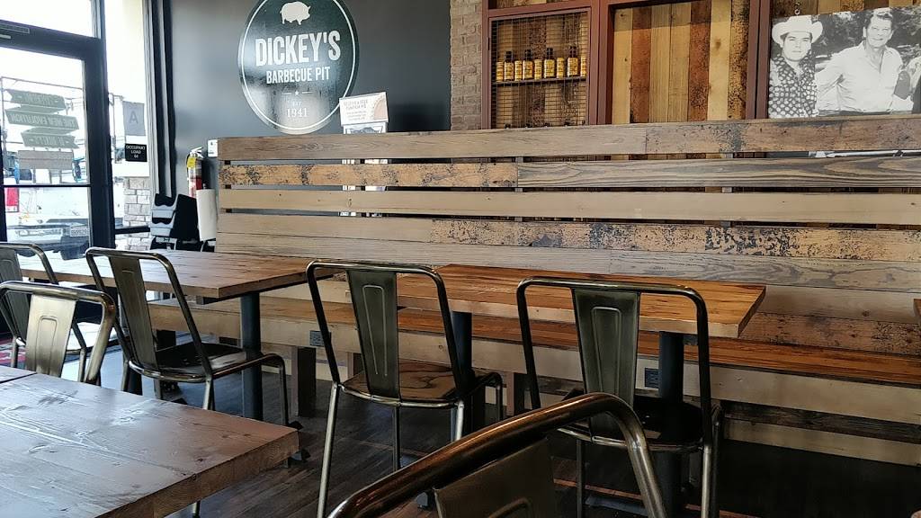 Dickeys Barbecue Pit | restaurant | 12270 Base Line Rd, Rancho Cucamonga, CA 91730, USA | 9092337899 OR +1 909-233-7899