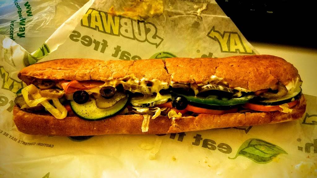 Subway Restaurants | restaurant | 115 N Milpitas Blvd, Milpitas, CA 95035, USA | 4085868496 OR +1 408-586-8496