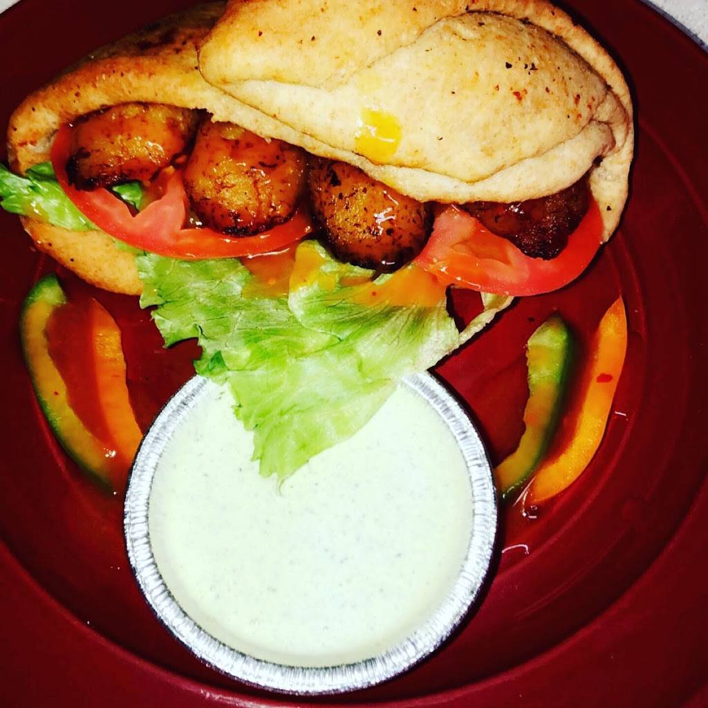 Di Jerk Stop | restaurant | 537 Jefferson St, Lafayette, LA 70501, USA | 3374128304 OR +1 337-412-8304