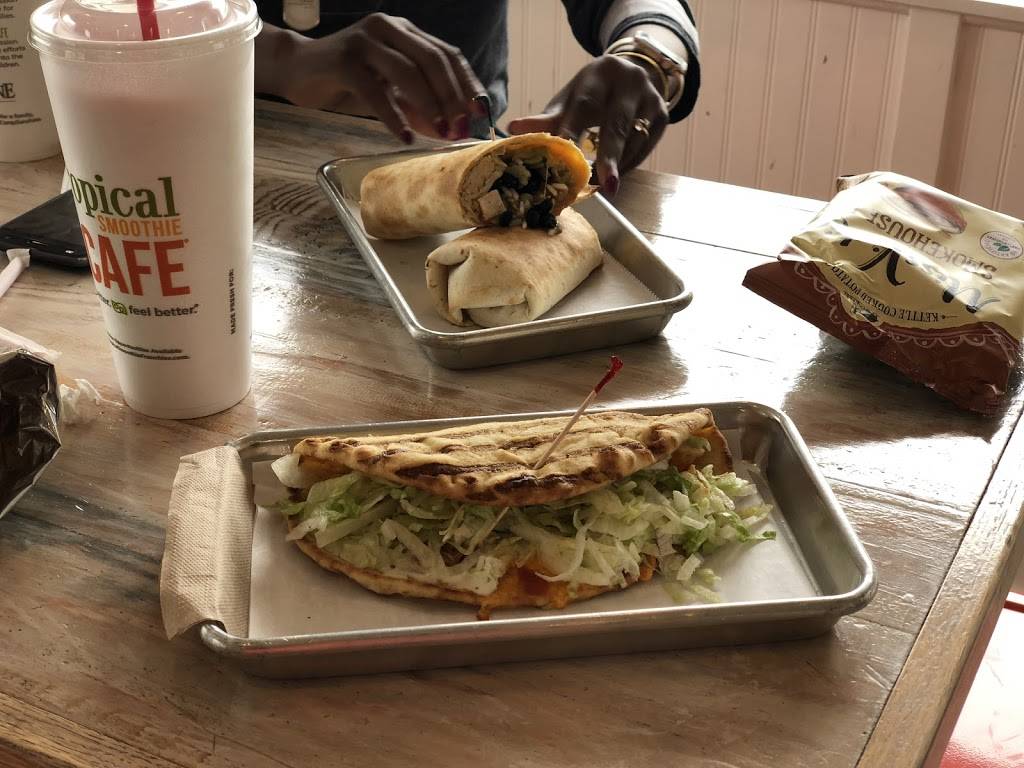 Tropical Smoothie Cafe | restaurant | 7701 Timberlake Rd, Lynchburg, VA 24502, USA | 4342398767 OR +1 434-239-8767