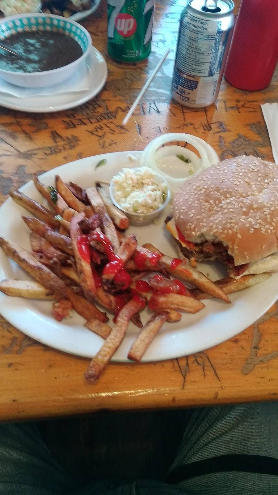 Debs Restaurant | restaurant | 5427, 5519 Old Highway 2, Belleville, ON K8N 4Z4, Canada | 6139622588 OR +1 613-962-2588