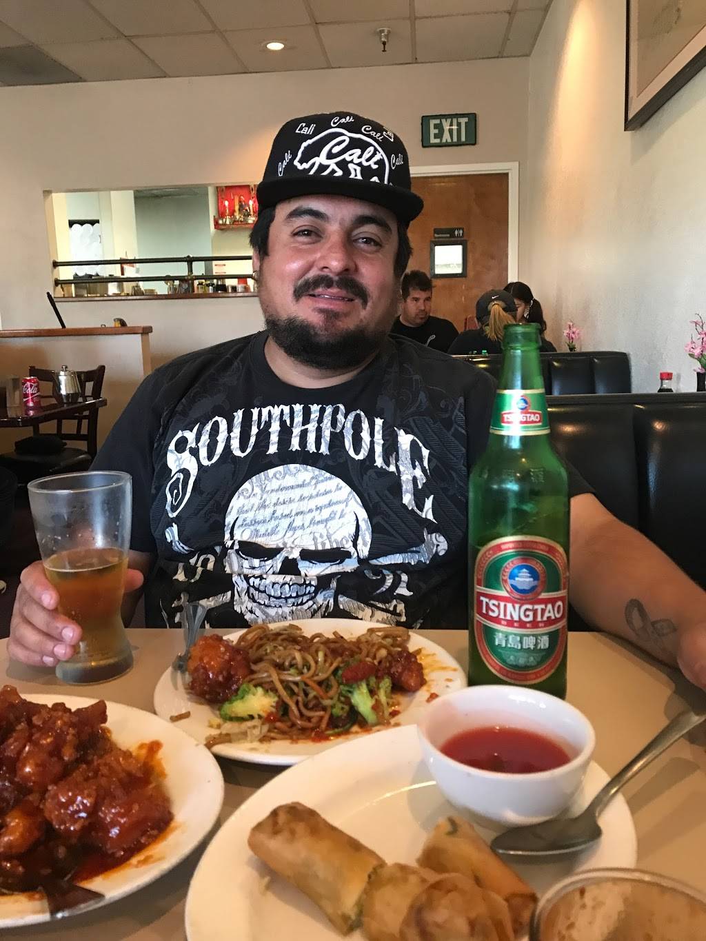 Frank & Yuens | restaurant | 1955 W Texas St, Fairfield, CA 94533, USA | 7074283230 OR +1 707-428-3230