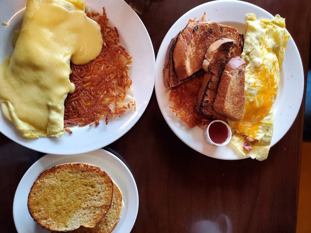 Thunder Bar & Restaurant | restaurant | 453 Main St, Good Thunder, MN 56037, USA | 5072784488 OR +1 507-278-4488